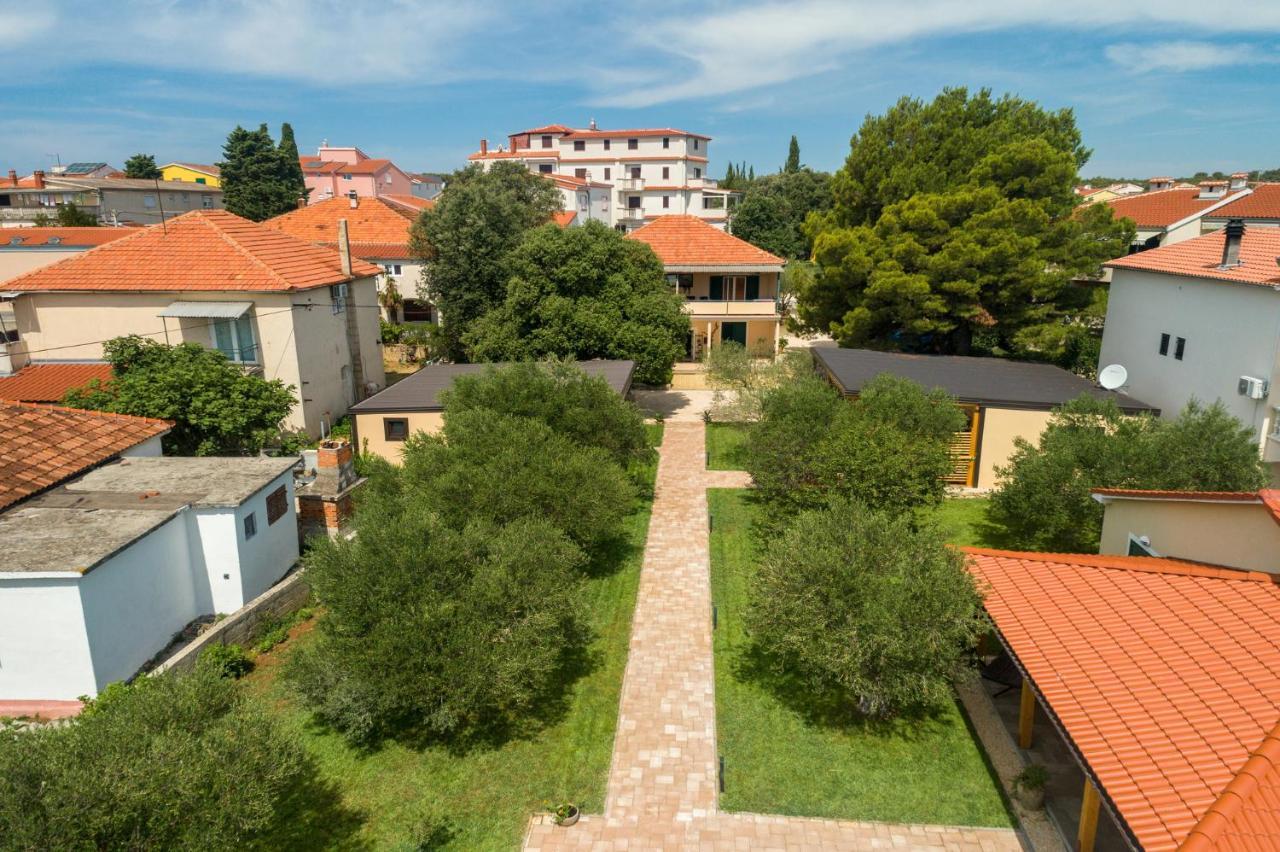 Apartmani Mara Pakoštane Εξωτερικό φωτογραφία