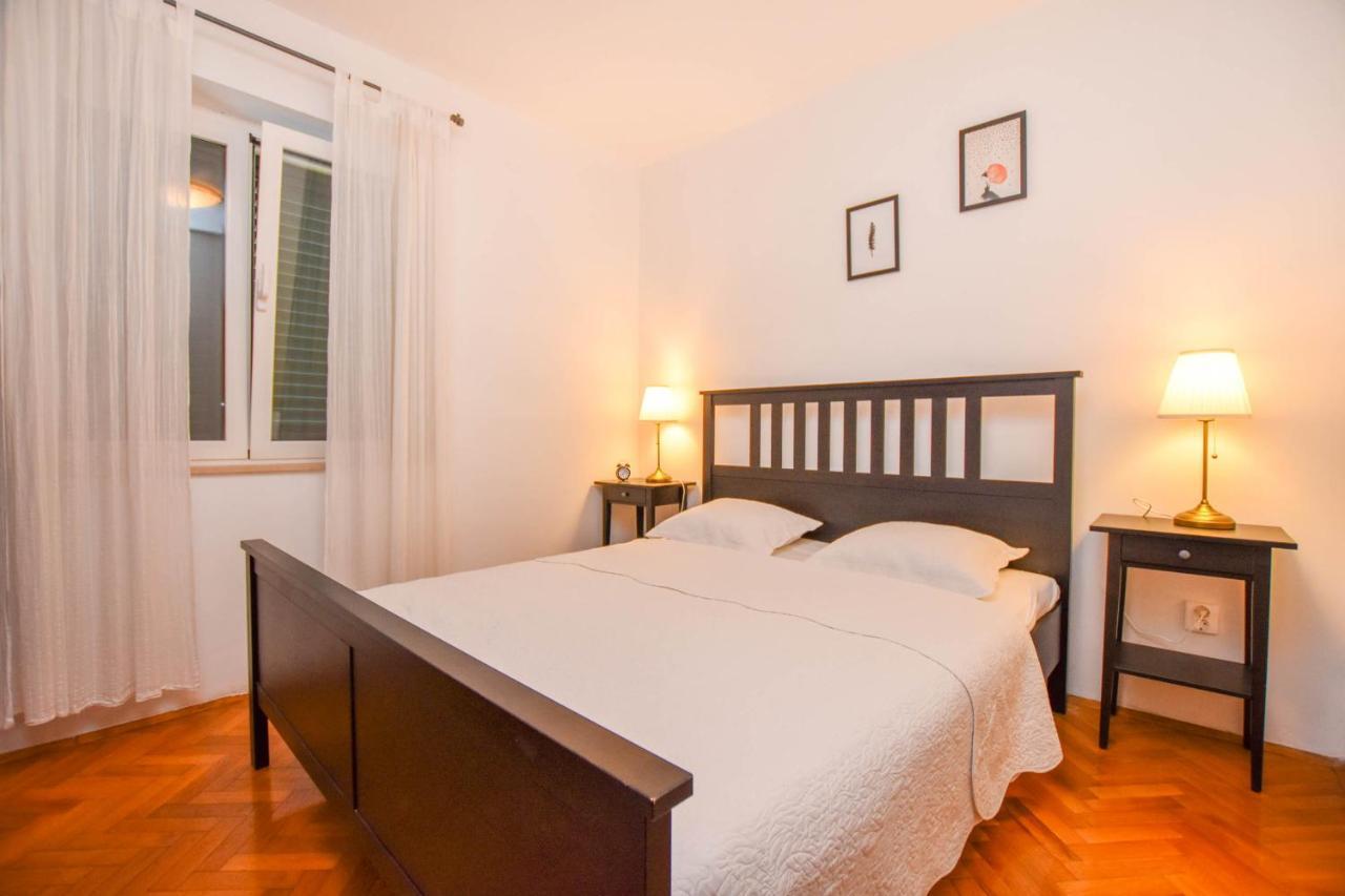 Apartmani Mara Pakoštane Εξωτερικό φωτογραφία
