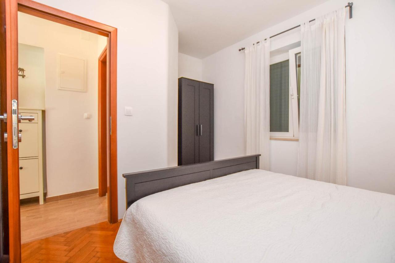 Apartmani Mara Pakoštane Εξωτερικό φωτογραφία